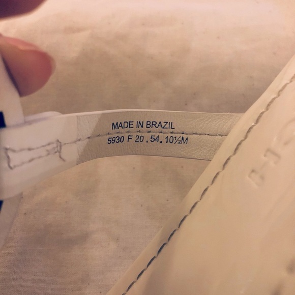 Cream Patent Tory Burch Miller Sandal - Picture 4 of 8